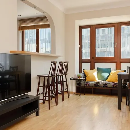 Zelazna Comfortable Center Of By Renters