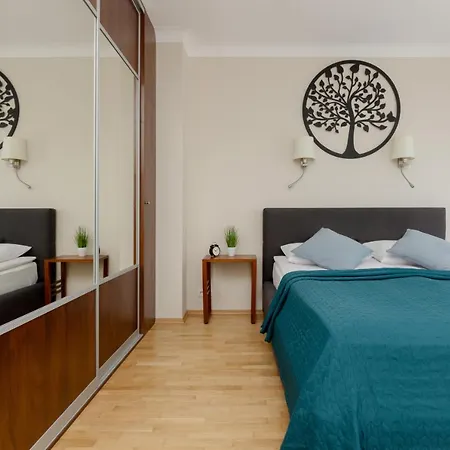 Apartmán Zelazna Comfortable Center Of By Renters